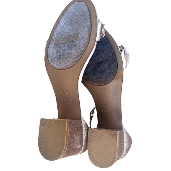 Betsey Johnson Women’s Size 6.5 Heels Rose Gold Glittery with Sequin Flowers 2” - Picture 5 of 9